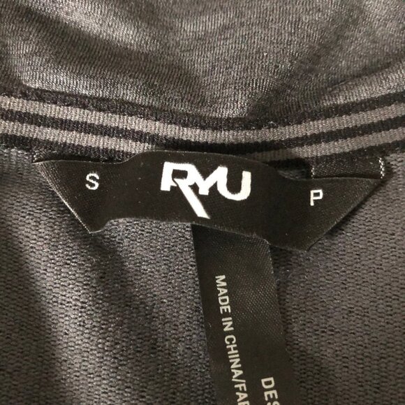 RYU Tech Mid Layr Activewear Pullover 1/4 Zip Lg Slv Top Heather Ashalt Size S - Picture 8 of 12